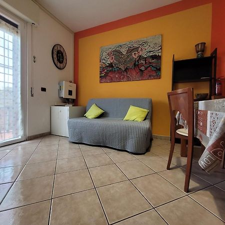 Villa Rimini - Seaview & Roman Holidays Apartments - Garden&Beach 300Mt 안치오 외부 사진