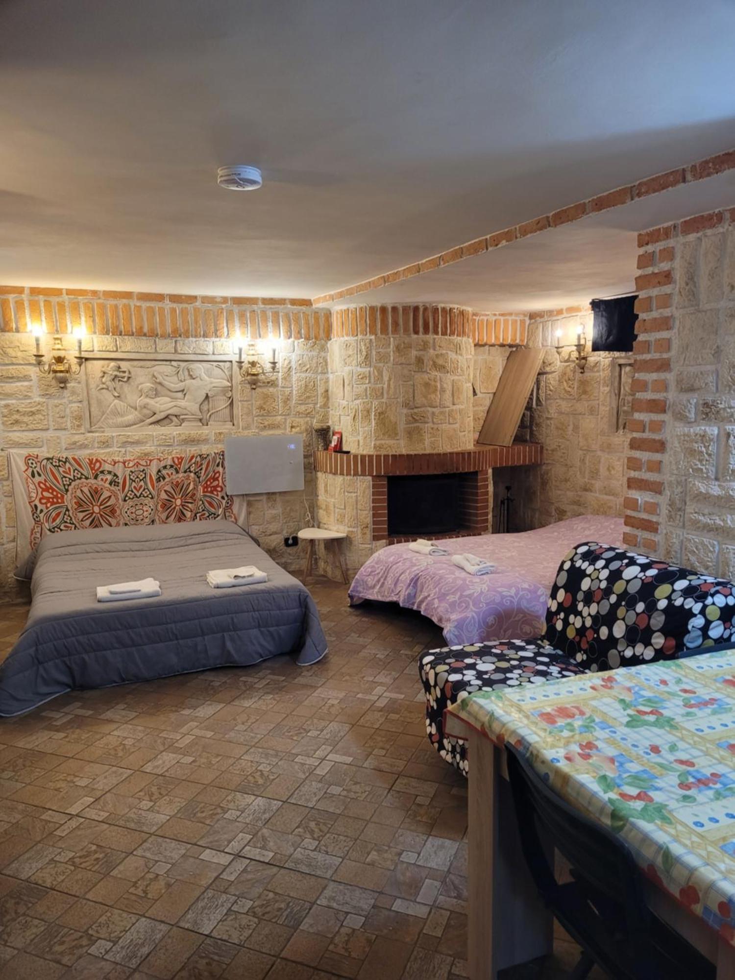 Villa Rimini - Seaview & Roman Holidays Apartments - Garden&Beach 300Mt 안치오 외부 사진